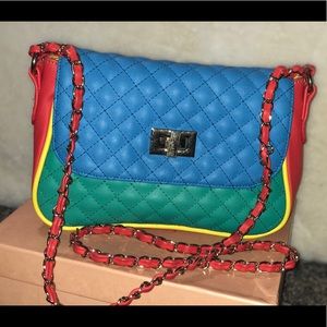 Color block cross body bag 🎨
